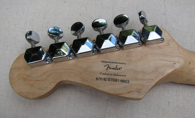 squier mini strat peghead IC070814663 squier mini strat peghead IC070814663